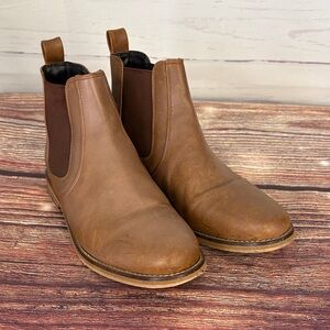 Crevo Tan Leather Chelsea Boots